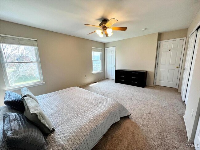 Building Photo - 520 Ironwood Dr