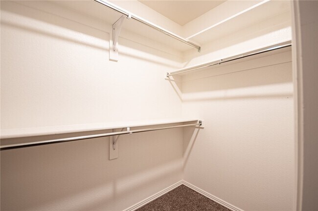 Building Photo - 4071 W Santa Maria Ln