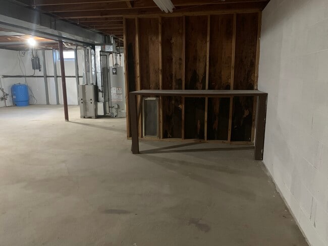 Basement - 7936 Daniel Ct