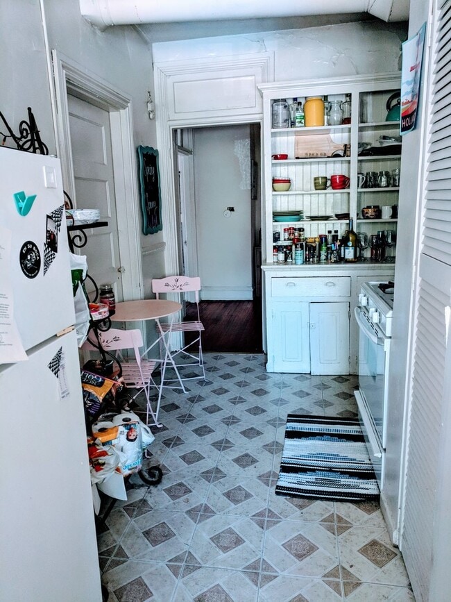 Building Photo - 1612 Floyd Ave