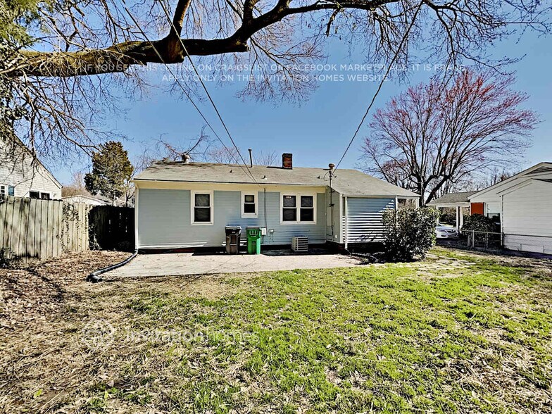 Building Photo - 314 Hartford Ave