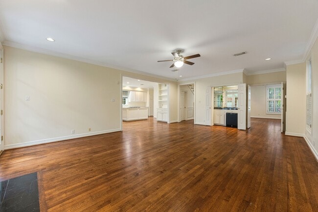 Building Photo - 3216 Rice Boulevard