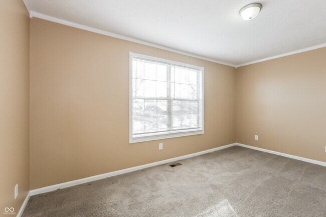 Building Photo - 6672 Colleens Way