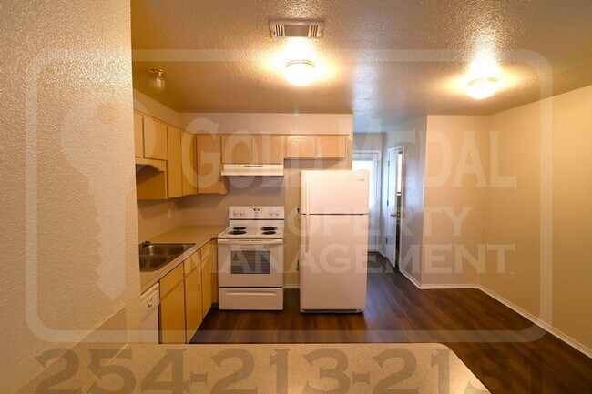 Building Photo - 4408 Jeff Scott Dr