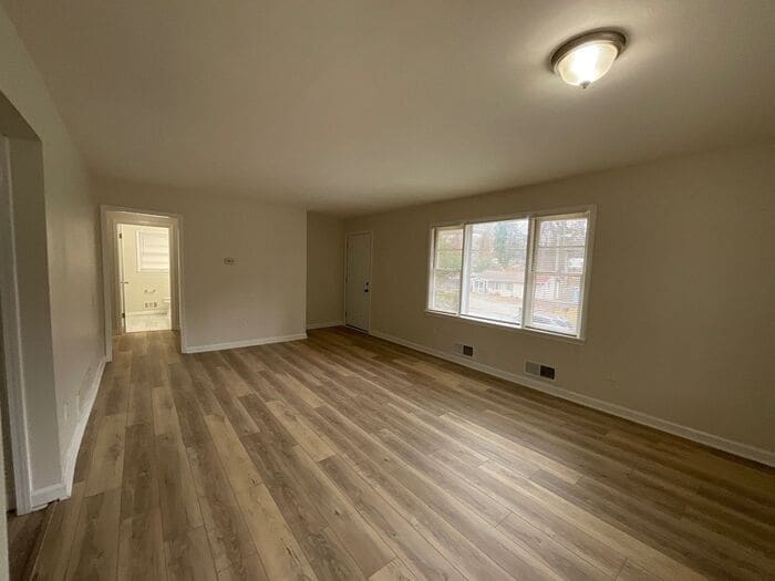 Building Photo - 3002 1st Ave SW