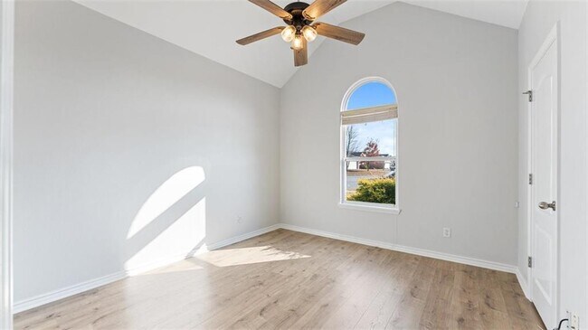 Building Photo - 4102 SW Fieldstone Blvd