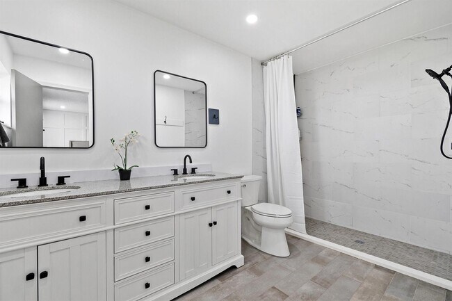 Building Photo - 11577 Anhinga Dr