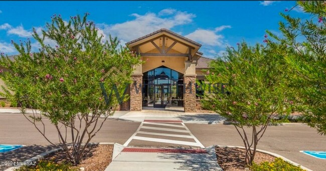 Building Photo - 8839 Baja Fairy Dr