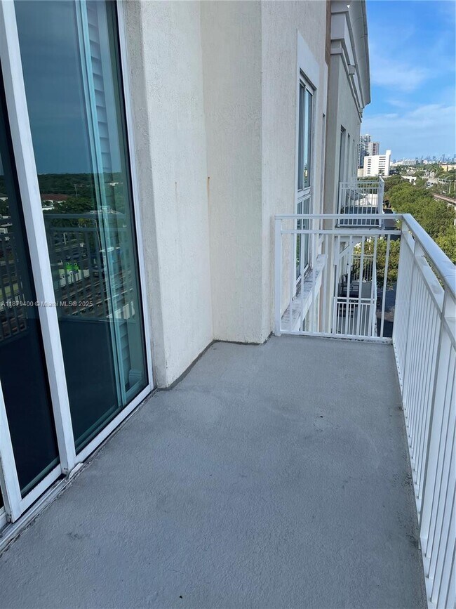 Building Photo - 7280 SW 90th St