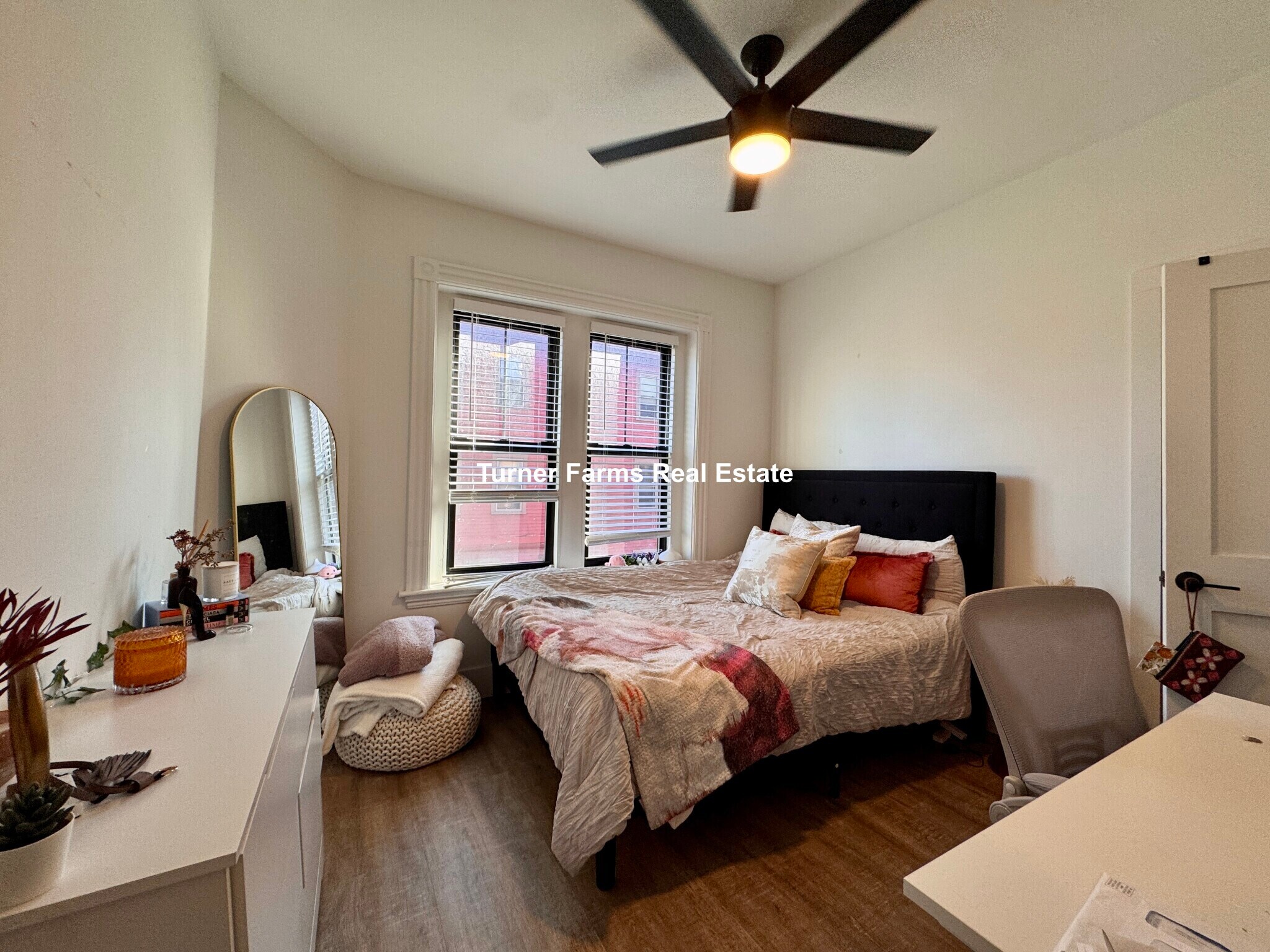 Building Photo - 1510 Tremont St