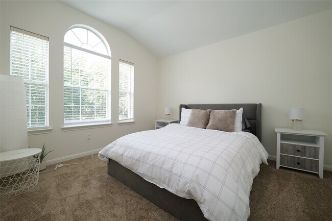 Building Photo - 1203 Lavender Shade Ct