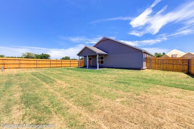 Building Photo - New Construction! Available Now!