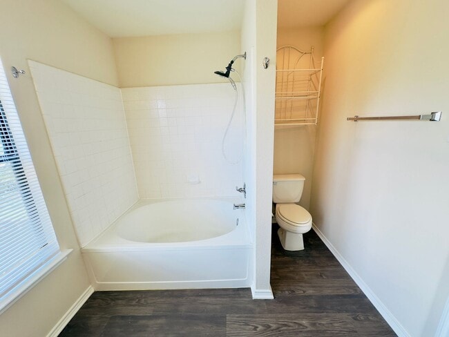 Building Photo - Spacious 4-Bedroom Home in Westwood – Leander ISD!