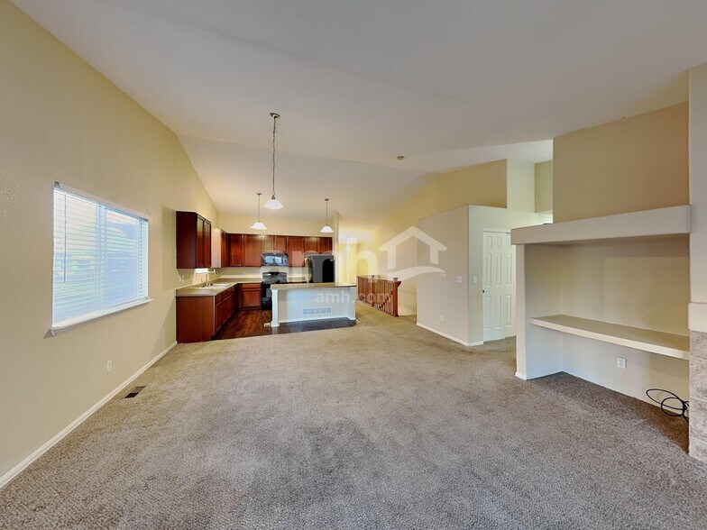 Building Photo - 6719 E 129th Pl