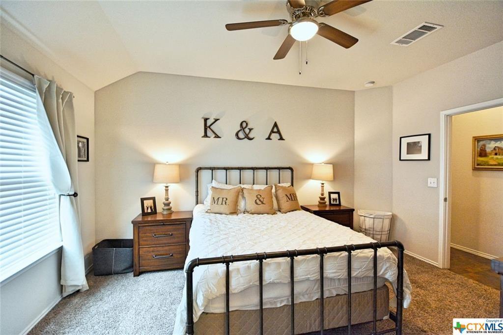 Building Photo - 362 Limerick Rd