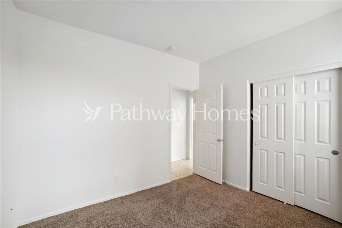 Building Photo - 11781 W Overlin Ln