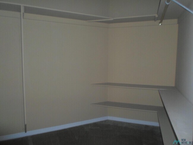 Building Photo - 9345 Lucca Rd SW