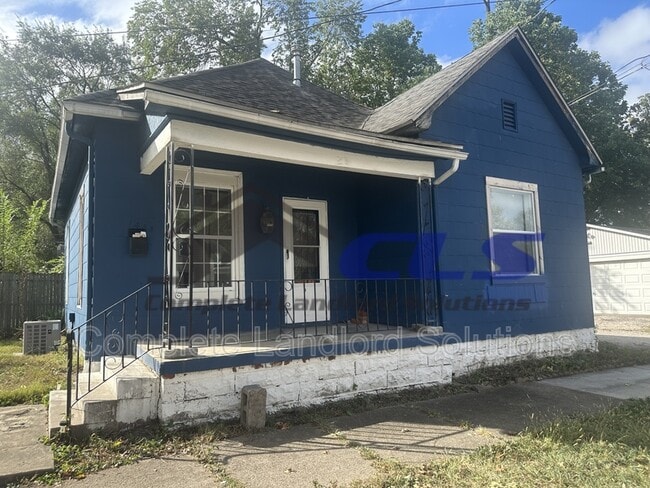 Primary Photo - 1453 Walnut St