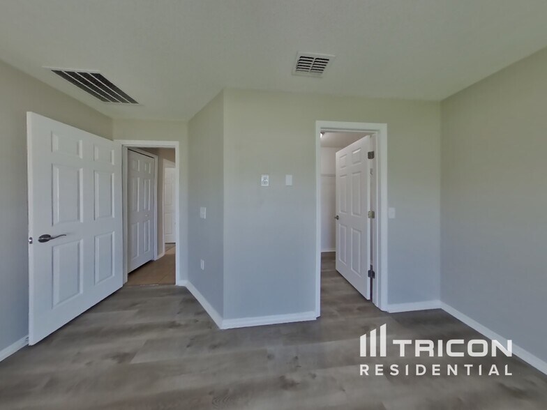 Building Photo - 3503 Harlequin Dr