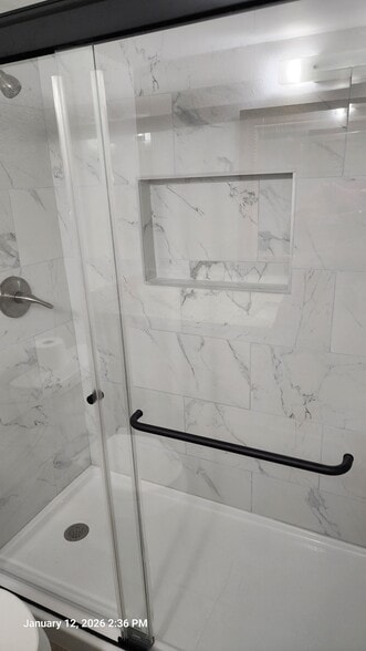 Building Photo - 12806 Midway Rd