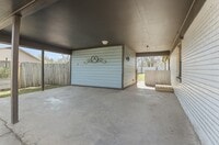 Building Photo - 6318 Laramie St
