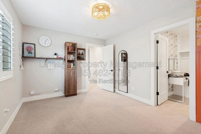 Building Photo - 6311 W Antelope Flt Wy