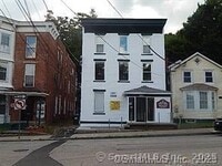 Building Photo - 120 Broadway