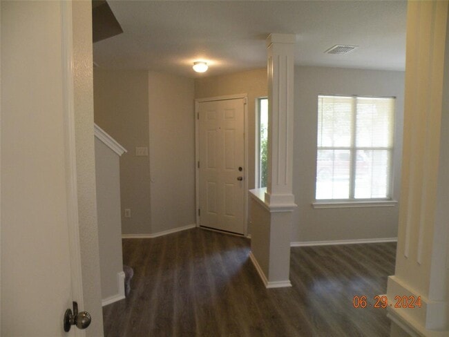 Building Photo - 3308 Etheredge Dr