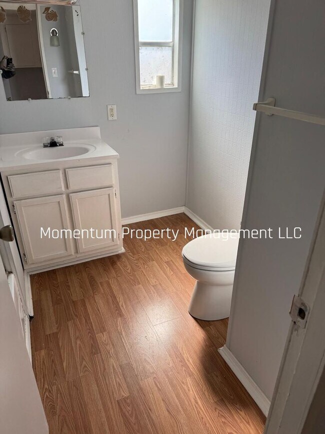 Building Photo - 21364 Canal Dr