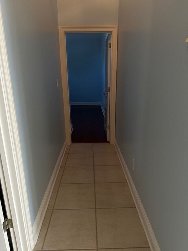 Building Photo - Fabulous Home in Gulf Breeze