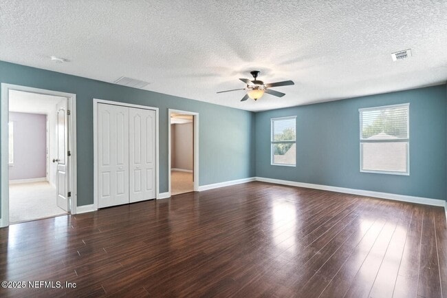 Building Photo - 11725 Paddock Gates Dr