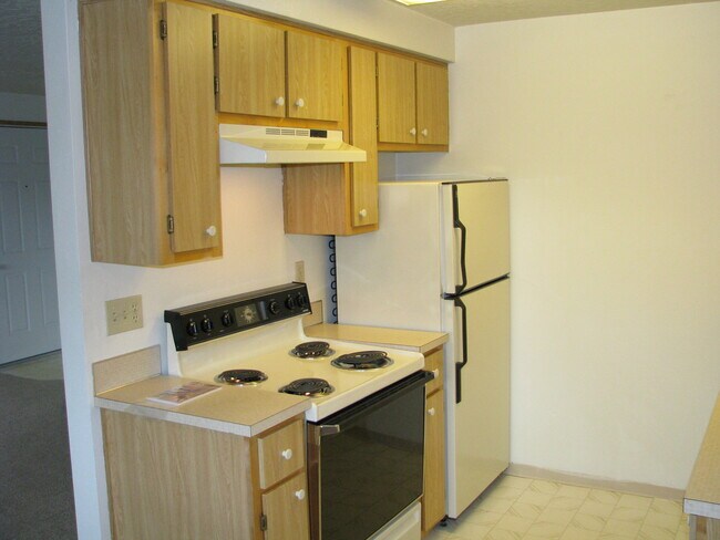 Building Photo - 4263 Tiffany Pl NE