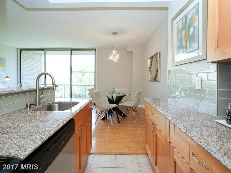 Building Photo - 2755 Ordway St NW