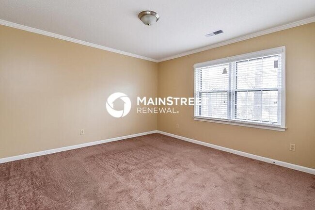 Building Photo - 5 Bedroom Pet-Friendly Home in Cordova, TN with Main Street Renewal