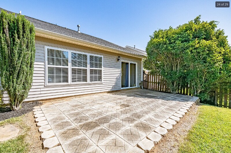 Building Photo - 12819 Slade Castle Ct