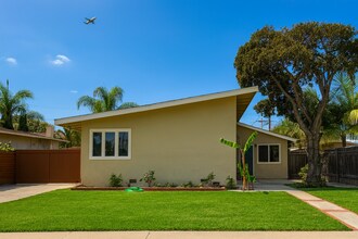 Building Photo - East Long Beach Home Available Now!!