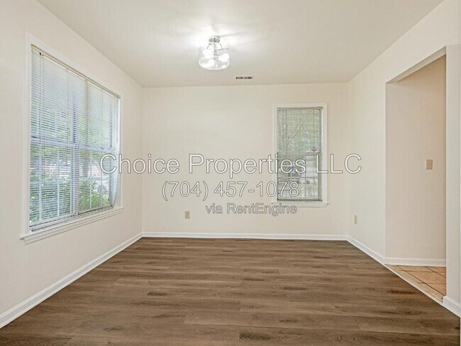 Building Photo - 6701 Bevington Ridge Rd