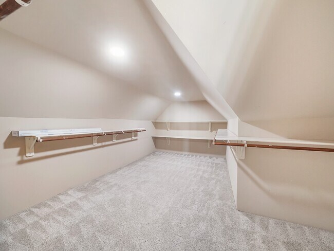 Building Photo - 27123 Birch Pine Ct