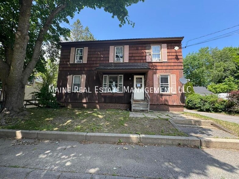 Primary Photo - 1 Bellevue St