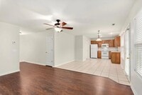 Building Photo - 1480 E Masonic Dr
