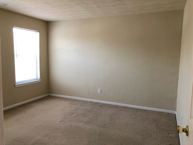 Building Photo - 1301 Whistle Town Ct
