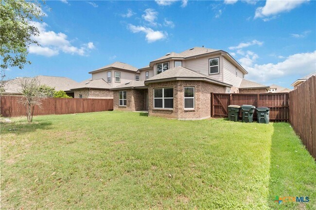 Building Photo - 3621 Cinkapin Dr