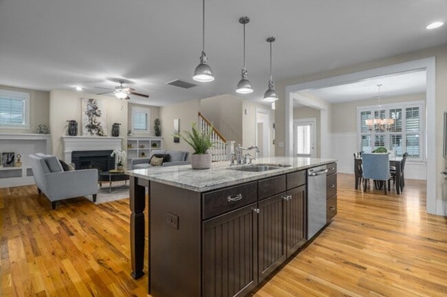 Building Photo - Impeccable Briar Chapel (Chapel Hill) home!