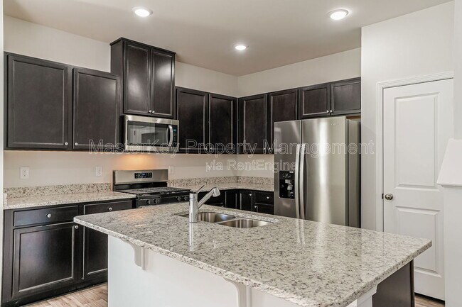 Building Photo - 3115 Carpenter Rd