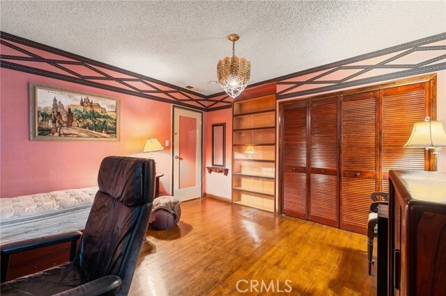 Building Photo - 233 S Swall Dr