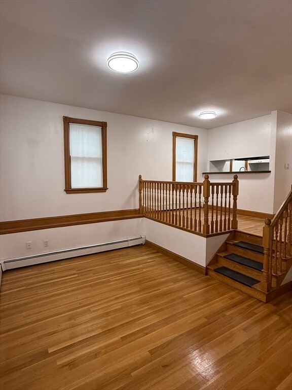 Primary Photo - 16 Warren St