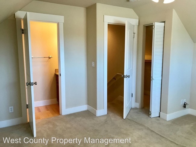 Building Photo - 2 br, 1.5 bath House - 8400 Brand Lane