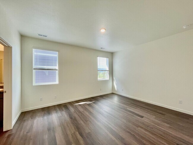 Building Photo - Newly Built 3-Bedroom Home In Windsor