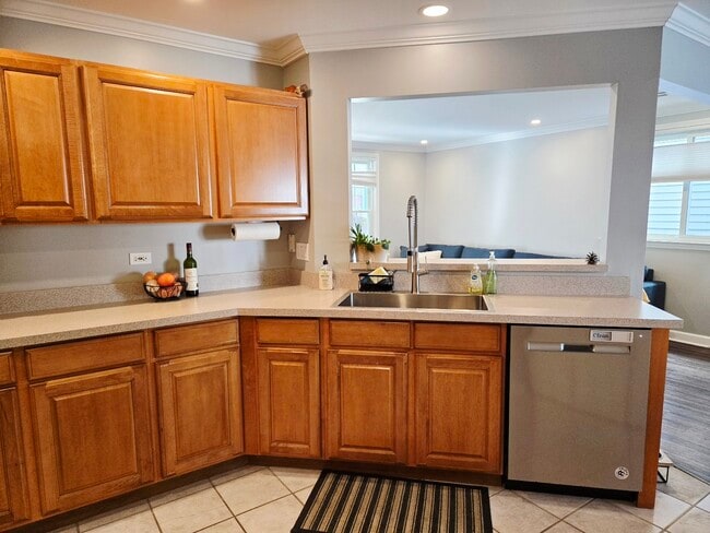 Building Photo - 116 Presidential Blvd