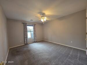 Building Photo - 5240 S 28th Pl